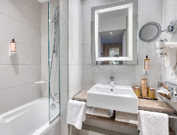 OLEVENE image - _Mercure_Paris_versailles_-